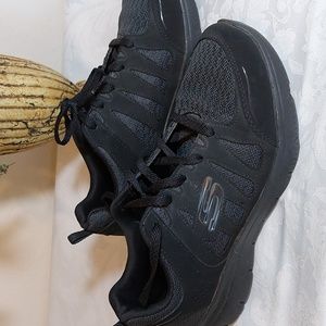 SKETCHERS black sneakers. Size 6. Pre-owned, very gently used.